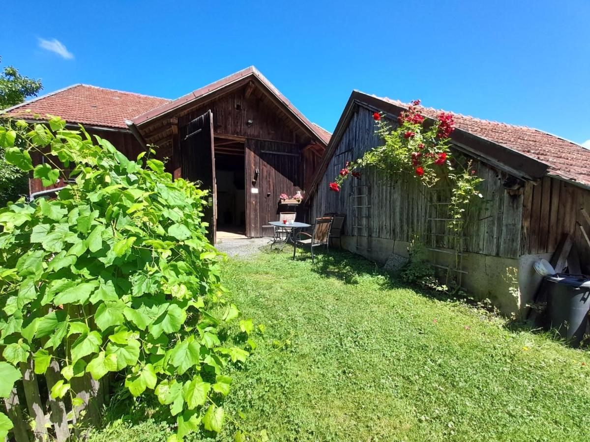 Ferienwohnung Im Seidlerhof Mit Balkon Und Garten Röhrnbach Extérieur photo