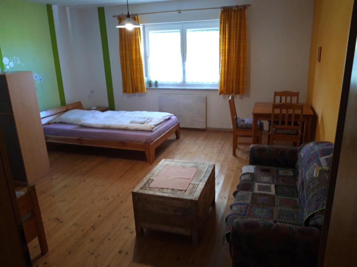 Ferienwohnung Im Seidlerhof Mit Balkon Und Garten Röhrnbach Extérieur photo